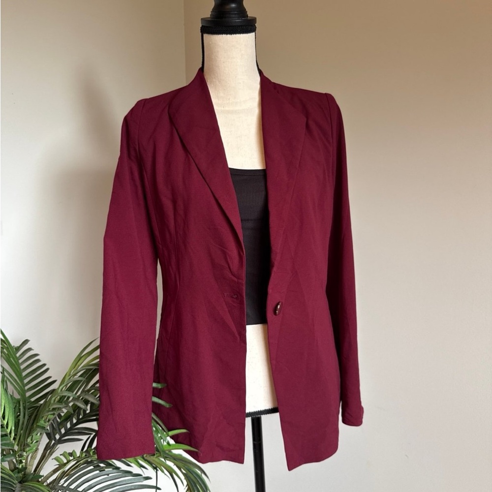 Women's Burgundy Blazer